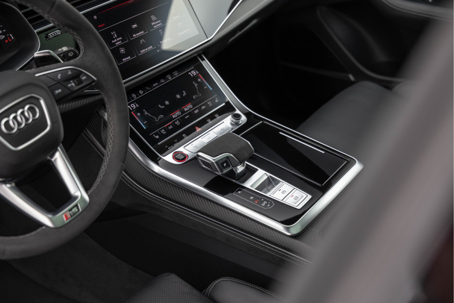 Audi RSQ8 4.0 TFSI 600pk Quattro Pano Keramisch Trekhaak HuD Dynamic Plus Carbon