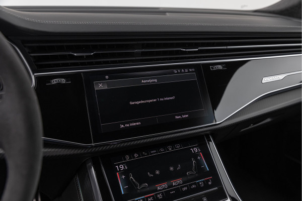 Audi RSQ8 4.0 TFSI 600pk Quattro Pano Keramisch Trekhaak HuD Dynamic Plus Carbon
