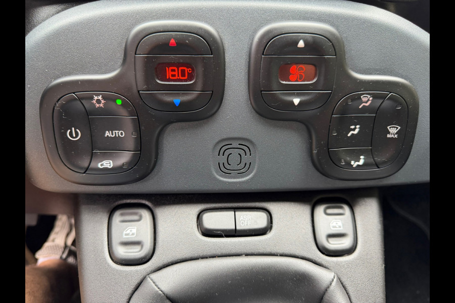 Fiat Panda 1.0 Hybrid Cross, Rijklaarprijs / 12 mnd Bovag garantie