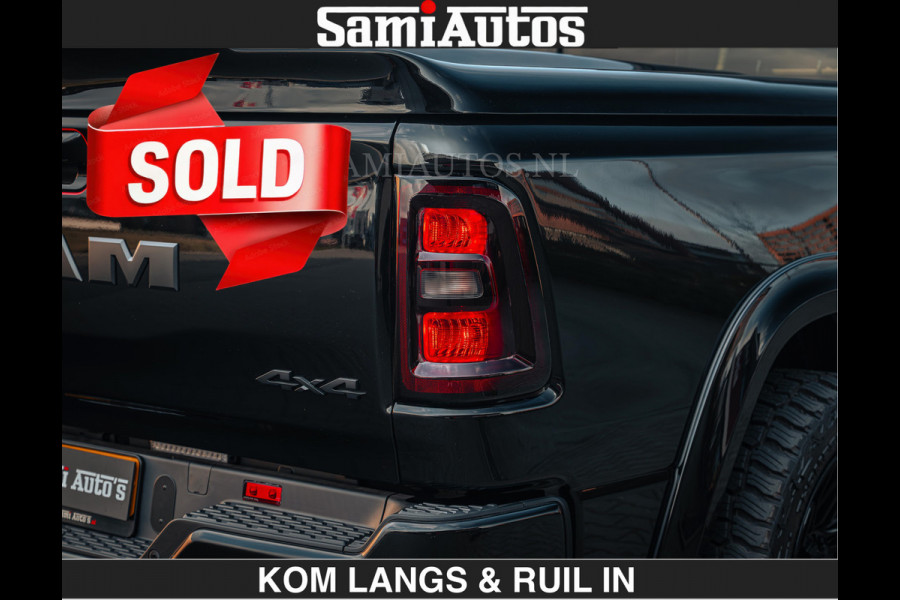Dodge Ram 1500 Night Premium | Full Option | De Meest Luxe Pick-Up in zijn Klasse | Comfortabele Dubbele Cabine met Royale 5 Zitplaatsen | BPM vrij | Nu Leverbaar uit Voorraad | Voorraad Nr 2200 - 0886 | De specialist in Amerikaanse pick‑ups in Nederland en Europa.