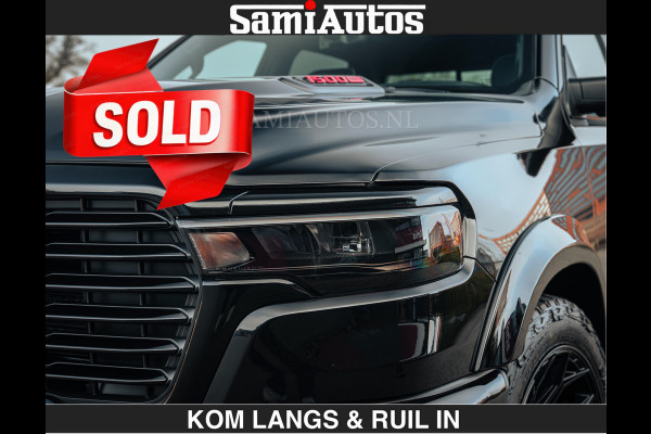 Dodge Ram 1500 Night Premium | Full Option | De Meest Luxe Pick-Up in zijn Klasse | Comfortabele Dubbele Cabine met Royale 5 Zitplaatsen | BPM vrij | Nu Leverbaar uit Voorraad | Voorraad Nr 2200 - 0886 | De specialist in Amerikaanse pick‑ups in Nederland en Europa.