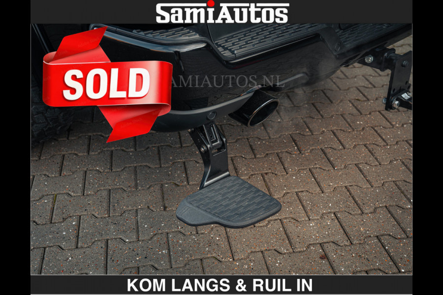 Dodge Ram 1500 Night Premium | Full Option | De Meest Luxe Pick-Up in zijn Klasse | Comfortabele Dubbele Cabine met Royale 5 Zitplaatsen | BPM vrij | Nu Leverbaar uit Voorraad | Voorraad Nr 2200 - 0886 | De specialist in Amerikaanse pick‑ups in Nederland en Europa.