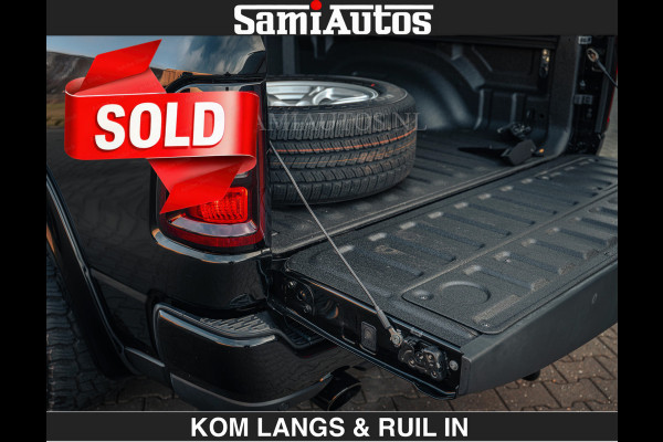 Dodge Ram 1500 Night Premium | Full Option | De Meest Luxe Pick-Up in zijn Klasse | Comfortabele Dubbele Cabine met Royale 5 Zitplaatsen | BPM vrij | Nu Leverbaar uit Voorraad | Voorraad Nr 2200 - 0886 | De specialist in Amerikaanse pick‑ups in Nederland en Europa.