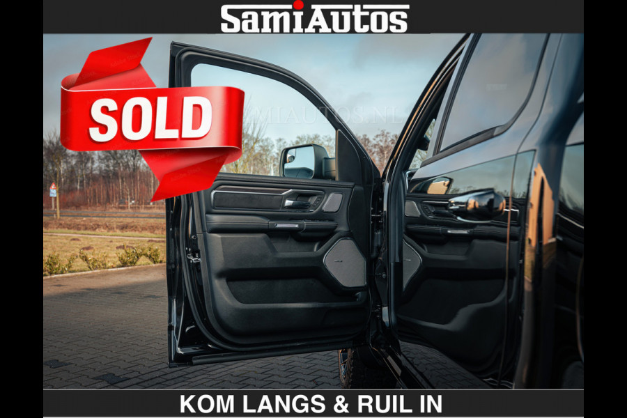 Dodge Ram 1500 Night Premium | Full Option | De Meest Luxe Pick-Up in zijn Klasse | Comfortabele Dubbele Cabine met Royale 5 Zitplaatsen | BPM vrij | Nu Leverbaar uit Voorraad | Voorraad Nr 2200 - 0886 | De specialist in Amerikaanse pick‑ups in Nederland en Europa.