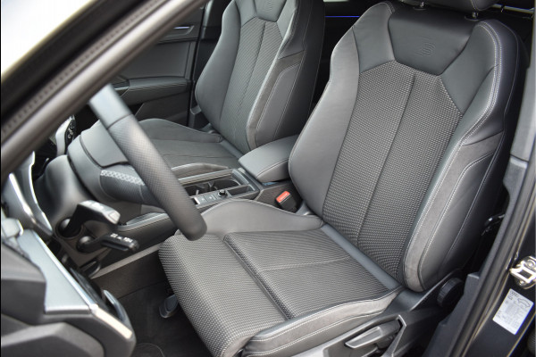 Audi Q3 45 TFSI e S-Line 245 Pk SOH 88% Leder/Stof Navi Camera Sfeerverlichting Keyless 20 Inch