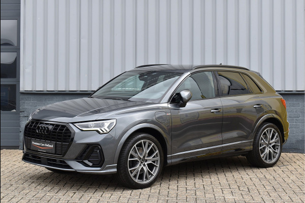 Audi Q3 45 TFSI e S-Line 245 Pk SOH 88% Leder/Stof Navi Camera Sfeerverlichting Keyless 20 Inch