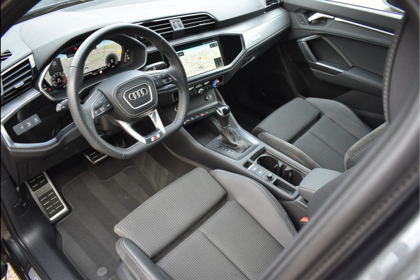 Audi Q3 45 TFSI e S-Line 245 Pk SOH 88% Leder/Stof Navi Camera Sfeerverlichting Keyless 20 Inch