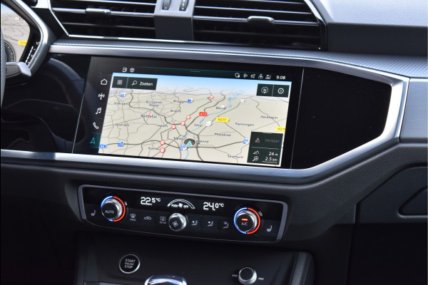 Audi Q3 45 TFSI e S-Line 245 Pk SOH 88% Leder/Stof Navi Camera Sfeerverlichting Keyless 20 Inch