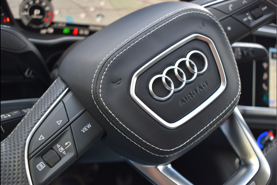 Audi Q3 45 TFSI e S-Line 245 Pk SOH 88% Leder/Stof Navi Camera Sfeerverlichting Keyless 20 Inch