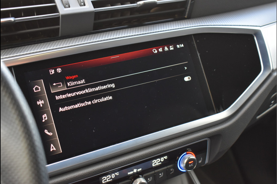 Audi Q3 45 TFSI e S-Line 245 Pk SOH 88% Leder/Stof Navi Camera Sfeerverlichting Keyless 20 Inch