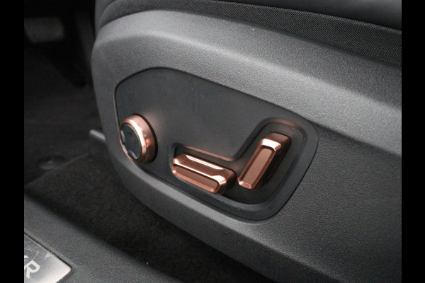ZEEKR 001 AWD Performance 100 kWh | SOH 98,1% | Panoramadak | Leder/alcantara | Memory | Stoelverwarming | Adapive cruise | Dodehoek | Head-up | Sfeerverlichting | Carplay | 360 camera | Park assist