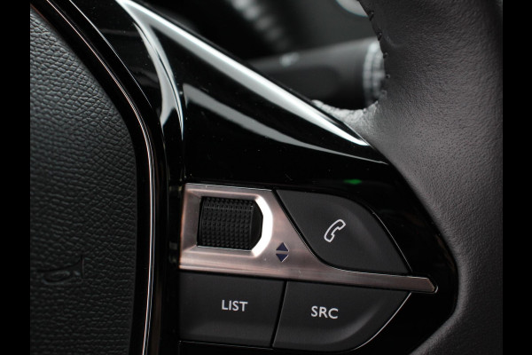 Peugeot e-2008 EV Allure Pack 54 kWh Navigatie Apple Carplay/Android Auto Climate Control Parkeer sensoren Lichtmetalen Velgen