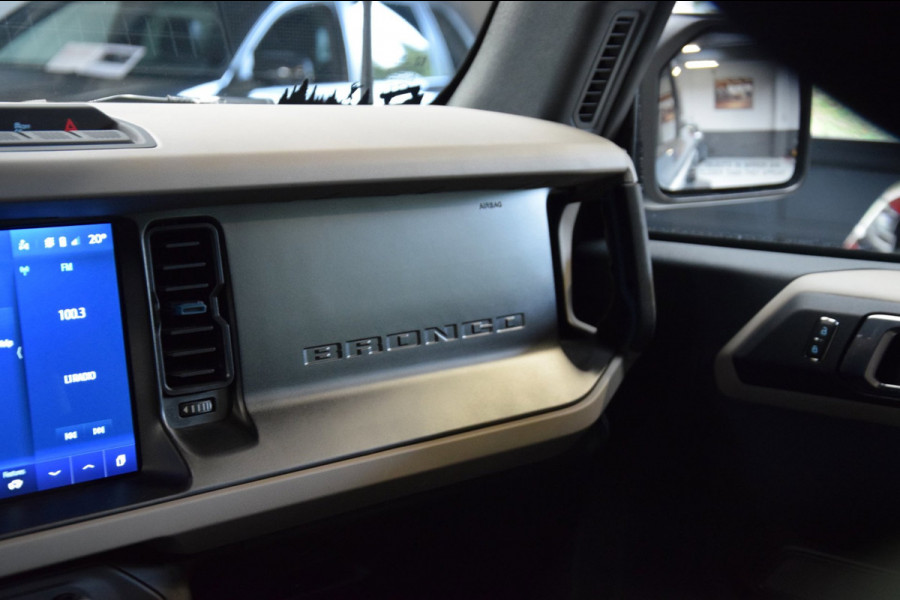 Ford Bronco 2.7 V6 5-persoons Wildtrak Sasquatch Package Automaat Cabrio