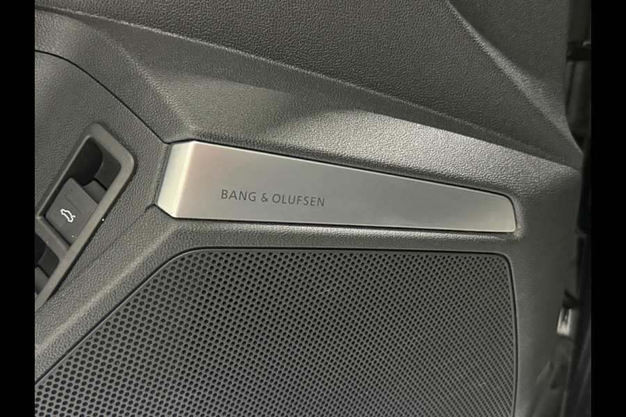 Audi A3 Sportback 45 TFSI e S edition Competition |Pano| 245 PK |B&O| S Stoelen | 18” | Rood Remklauwen | Camera