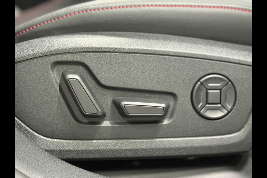 Audi A3 Sportback 45 TFSI e S edition Competition |Pano| 245 PK |B&O| S Stoelen | 18” | Rood Remklauwen | Camera