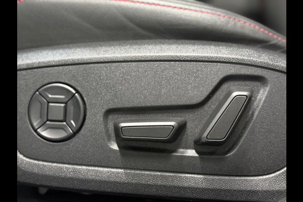 Audi A3 Sportback 45 TFSI e S edition Competition |Pano| 245 PK |B&O| S Stoelen | 18” | Rood Remklauwen | Camera