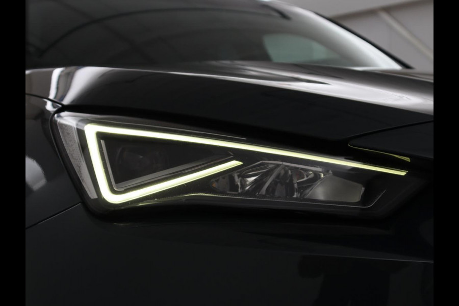 Seat Tarraco 1.4 TSI e-Hybrid PHEV FR | SOH 89,3% | Memory | Leder | Stoelverwarming | Adaptive cruise | Climate control | Carplay | 3 zone klimaat | Camera | Park assist | Full LED | Trekhaak