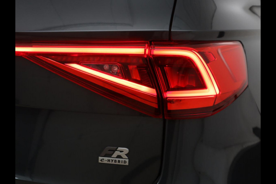 Seat Tarraco 1.4 TSI e-Hybrid PHEV FR | SOH 89,3% | Memory | Leder | Stoelverwarming | Adaptive cruise | Climate control | Carplay | 3 zone klimaat | Camera | Park assist | Full LED | Trekhaak