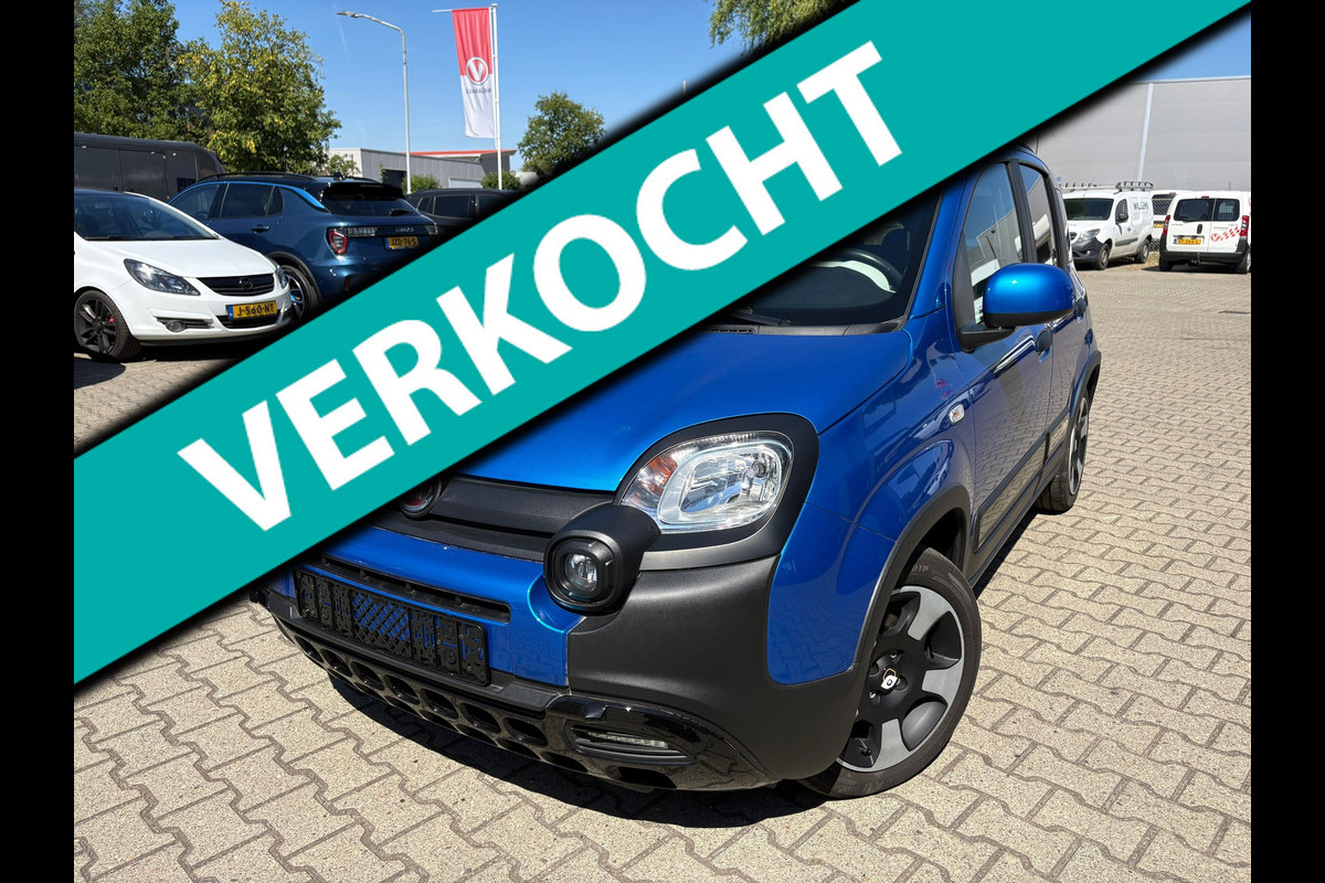 Fiat Panda 1.0 Hybrid Pandina (BOVAG/RIJKLAARPRIJS)