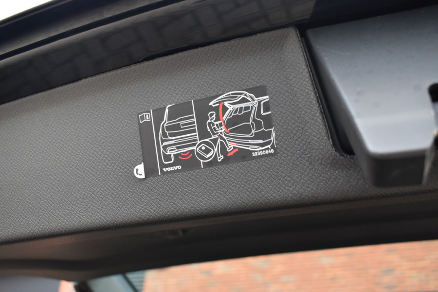 Volvo XC90 T8 455PK Recharge AWD Ultra Bright | Head-Up | Full-LED | Panoramadak | Nubuck hemel | Harman/Kardon | Kinderzitje | Keyless | Adapt. Cruise | BLIS |