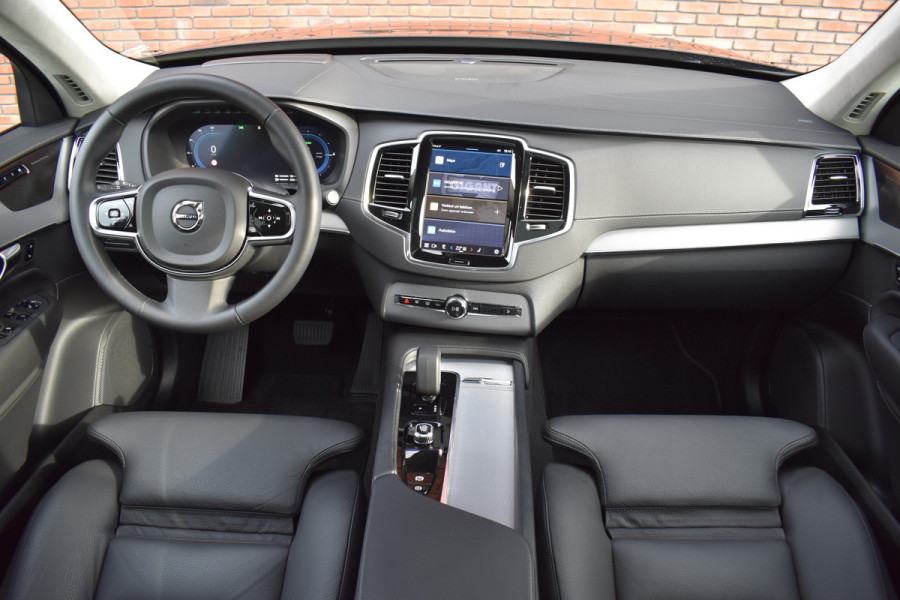Volvo XC90 T8 455PK Recharge AWD Ultra Bright | Head-Up | Full-LED | Panoramadak | Nubuck hemel | Harman/Kardon | Kinderzitje | Keyless | Adapt. Cruise | BLIS |