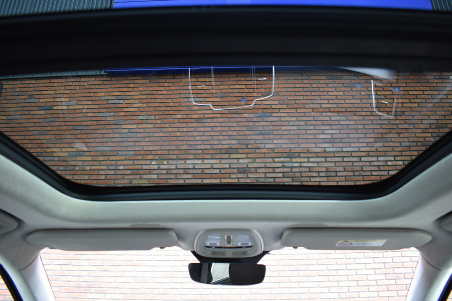 Volvo XC90 T8 455PK Recharge AWD Ultra Bright | Head-Up | Full-LED | Panoramadak | Nubuck hemel | Harman/Kardon | Kinderzitje | Keyless | Adapt. Cruise | BLIS |