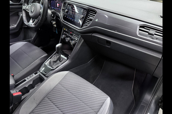 Volkswagen T-Roc 1.5 TSI Sport 2X R-LINE PANO/V-COCKPIT/LED/CAM/ADAPT-CRUISE/DAB/CARPLAY///