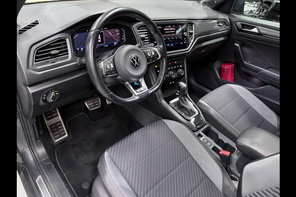 Volkswagen T-Roc 1.5 TSI Sport 2X R-LINE PANO/V-COCKPIT/LED/CAM/ADAPT-CRUISE/DAB/CARPLAY///