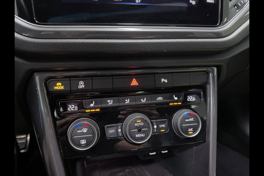 Volkswagen T-Roc 1.5 TSI Sport 2X R-LINE PANO/V-COCKPIT/LED/CAM/ADAPT-CRUISE/DAB/CARPLAY///