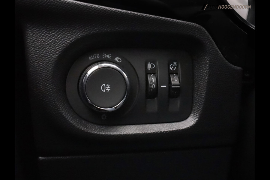 Opel Corsa 1.2 Edition (APPLE CARPLAY,LED,STOELVERWARMING,PARKEERSENSOREN,CLIMATE,CRUISE,LM-VELGEN,TOPCONDITIE)