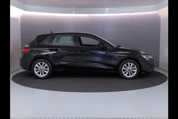 Audi A3 Sportback 30 TFSI Pro Line 110 pk S-tronic | Verlengde garantie | Navigatie via App | Parkeersensoren achter | Cruise control |