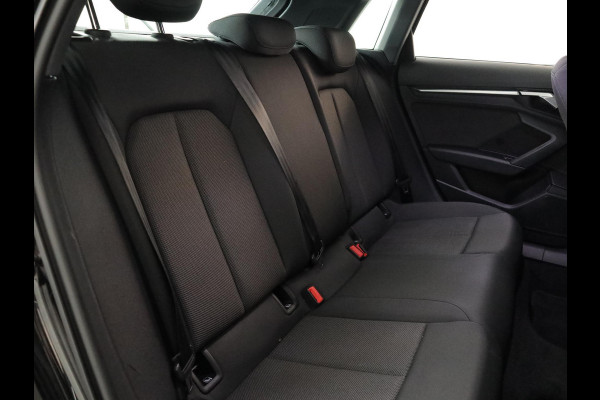Audi A3 Sportback 30 TFSI Pro Line 110 pk S-tronic | Verlengde garantie | Navigatie via App | Parkeersensoren achter | Cruise control |