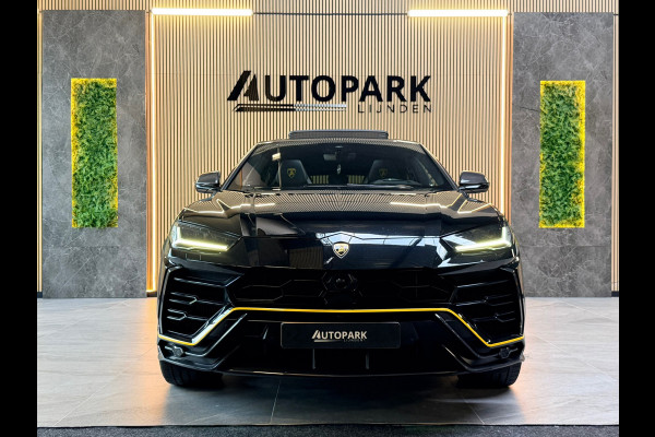 Lamborghini Urus 4.0 V8 |PANO|AKRAPOVIC|B&O|MASSAGE|CERAMIC|HuD|CARBON|SOFTCLOSE|360 CAMERA|GARANTIE 03/2027|23 INCH|650PK|BOMVOL!