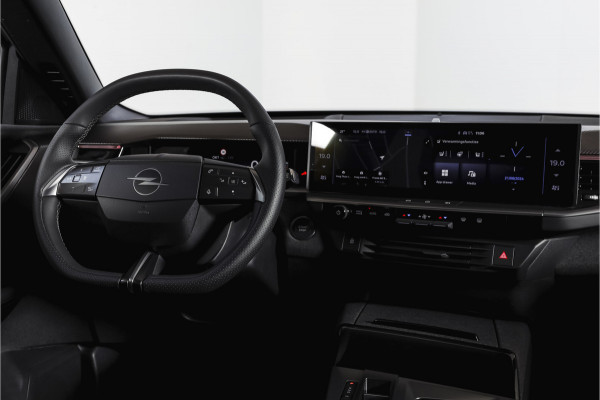 Opel Grandland 1.2 Turbo Hybrid GS | Dig. Cockpit | Adapt. Cruise | Stoel-+Stuurverw. | PDC | Camera | NAV + App. Connect | LM 19" | 3150