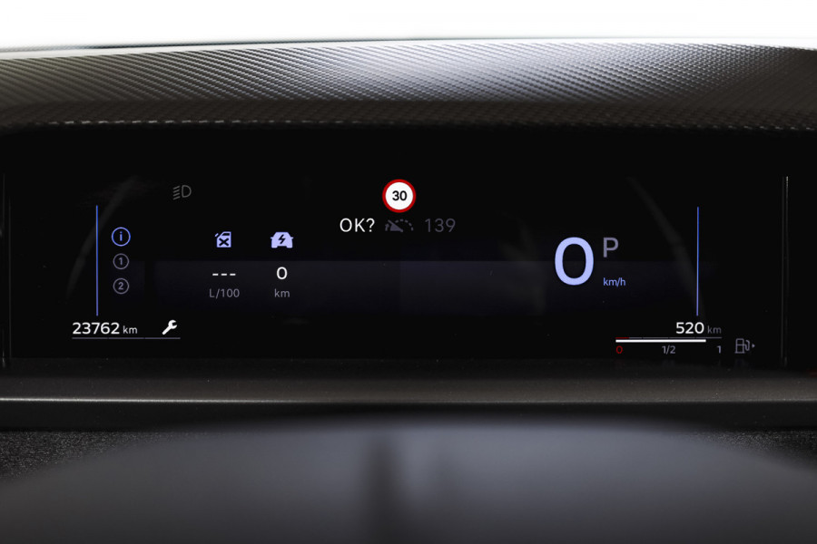 Opel Grandland 1.2 Turbo Hybrid GS | Dig. Cockpit | Adapt. Cruise | Stoel-+Stuurverw. | PDC | Camera | NAV + App. Connect | LM 19" | 3150