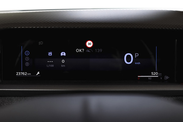 Opel Grandland 1.2 Turbo Hybrid GS | Dig. Cockpit | Adapt. Cruise | Stoel-+Stuurverw. | PDC | Camera | NAV + App. Connect | LM 19" | 3150