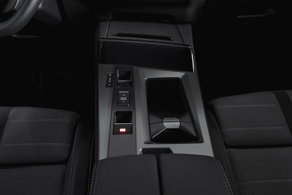 Opel Grandland 1.2 Turbo Hybrid GS | Dig. Cockpit | Adapt. Cruise | Stoel-+Stuurverw. | PDC | Camera | NAV + App. Connect | LM 19" | 9259