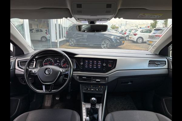 Volkswagen Polo 1.0 Highline | Apple Carplay | Stoelverwarming | Parkeersensoren | Navi
