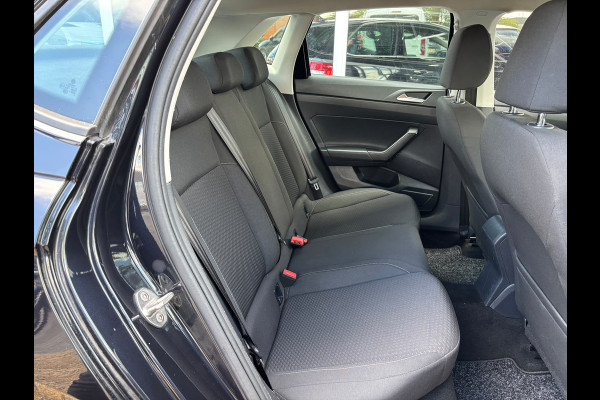 Volkswagen Polo 1.0 Highline | Apple Carplay | Stoelverwarming | Parkeersensoren | Navi