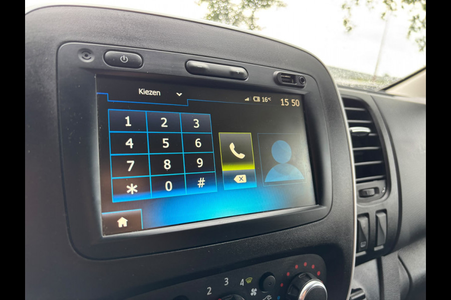 Renault Trafic 2.0 dCi 145 T29 L2H1 Comfort | Trekhaak | 3 Zitplaatsen | Achterruitrij Camera | Bluetooth