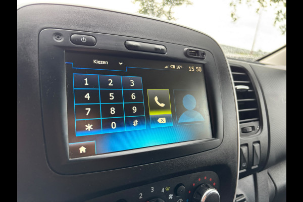 Renault Trafic 2.0 dCi 145 T29 L2H1 Comfort | Trekhaak | 3 Zitplaatsen | Achterruitrij Camera | Bluetooth