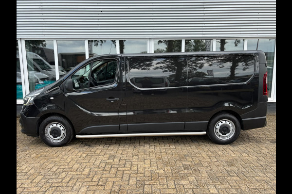 Renault Trafic 2.0 dCi 145 T29 L2H1 Comfort | Trekhaak | 3 Zitplaatsen | Achterruitrij Camera | Bluetooth