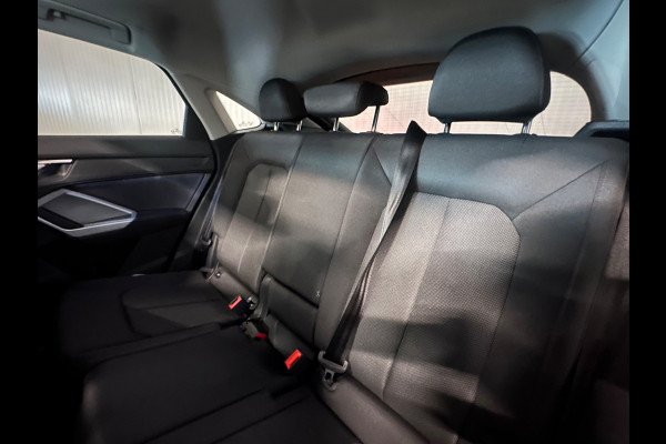 Audi Q3 Sportback 45 TFSI e S Edition | PANO | KEYLESS | BLACK OPTIC