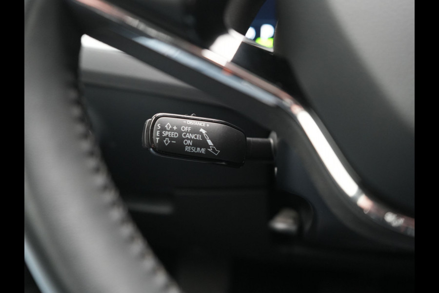 Škoda Superb Combi 1.4 TSI iV Business Edition PHEV 218pk Dealer O.H. | Adaptive Cruise | Camera | Stoelen Verwarmd | Apple Carplay | Navigatie | Crystal LED | DAB | Plug In Hybrid |