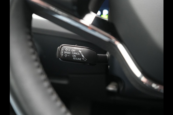 Škoda Superb Combi 1.4 TSI iV Business Edition PHEV 218pk Dealer O.H. | Adaptive Cruise | Camera | Stoelen Verwarmd | Apple Carplay | Navigatie | Crystal LED | DAB | Plug In Hybrid |