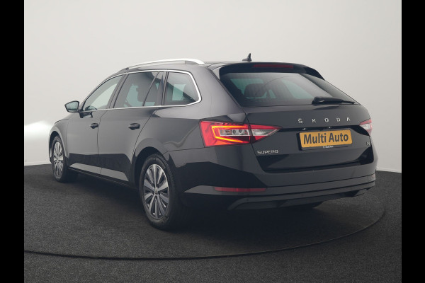 Škoda Superb Combi 1.4 TSI iV Business Edition PHEV 218pk Dealer O.H. | Adaptive Cruise | Camera | Stoelen Verwarmd | Apple Carplay | Navigatie | Crystal LED | DAB | Plug In Hybrid |