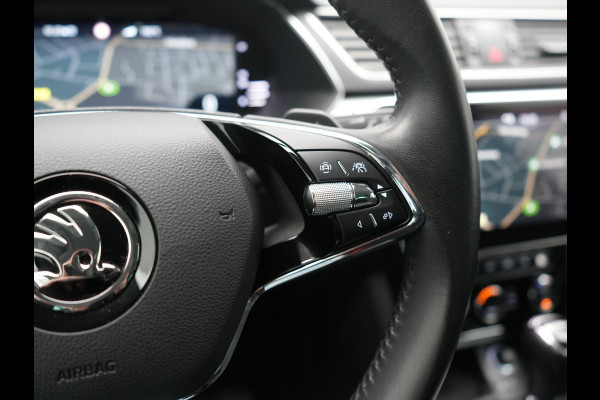 Škoda Superb Combi 1.4 TSI iV Business Edition PHEV 218pk Dealer O.H. | Adaptive Cruise | Camera | Stoelen Verwarmd | Apple Carplay | Navigatie | Crystal LED | DAB | Plug In Hybrid |