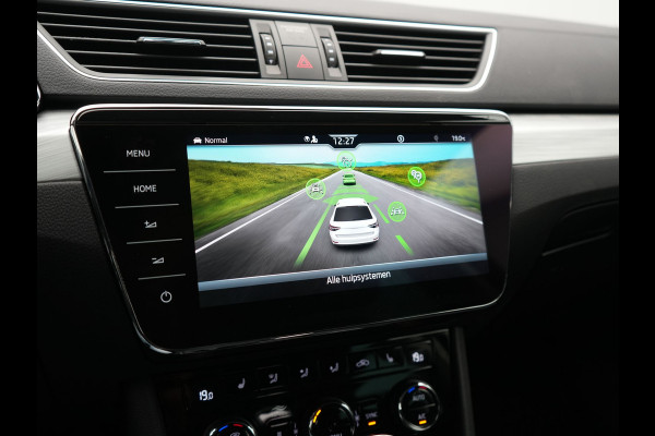Škoda Superb Combi 1.4 TSI iV Business Edition PHEV 218pk Dealer O.H. | Adaptive Cruise | Camera | Stoelen Verwarmd | Apple Carplay | Navigatie | Crystal LED | DAB | Plug In Hybrid |