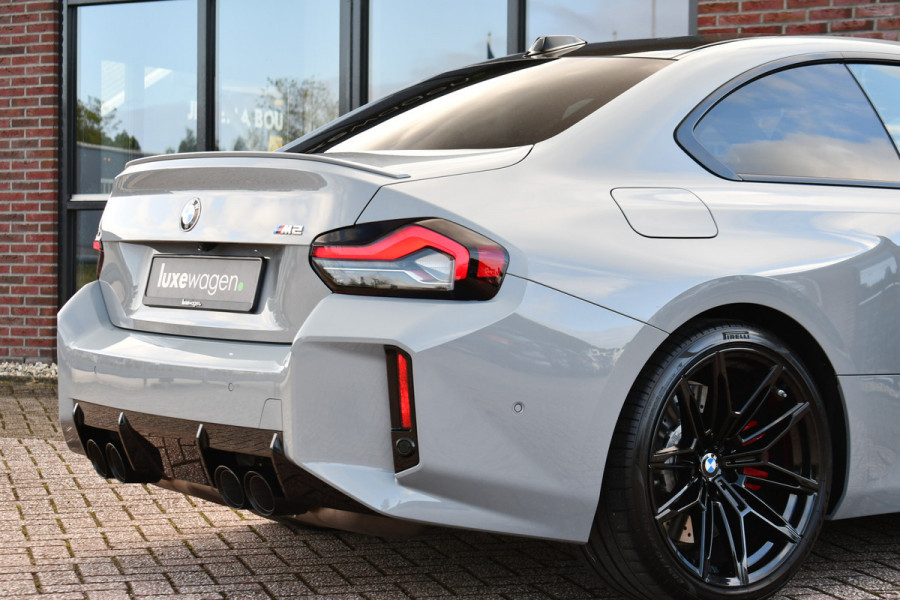 BMW 2 Serie Coupé M2 Carbon-dak NL-auto ACC H/K M-DriversPack E-zetels