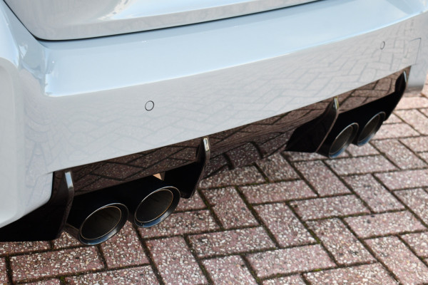 BMW 2 Serie Coupé M2 Carbon-dak NL-auto ACC H/K M-DriversPack E-zetels